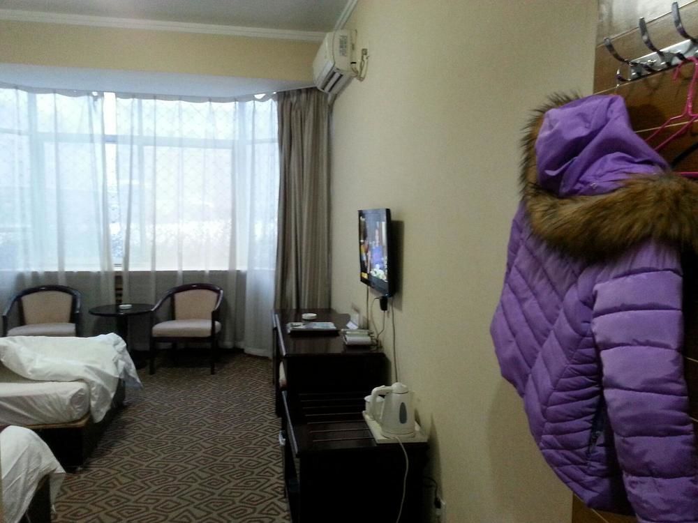 Huashan Jinsui Hotel Huayin Zewnętrze zdjęcie