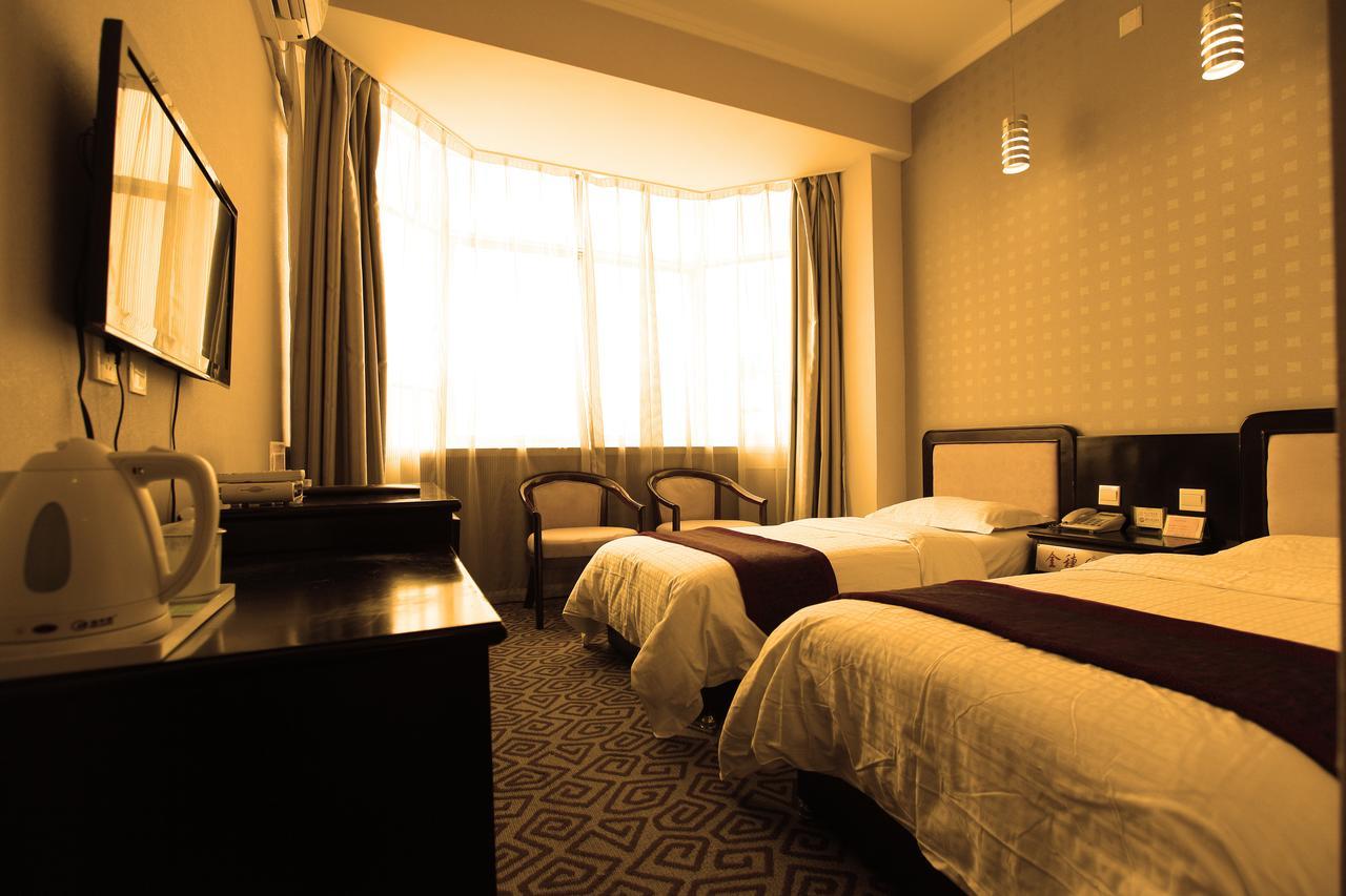 Huashan Jinsui Hotel Huayin Zewnętrze zdjęcie